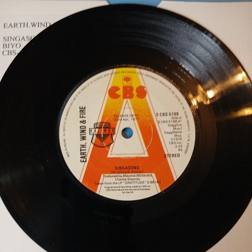 Earth wind fire singalong - , &